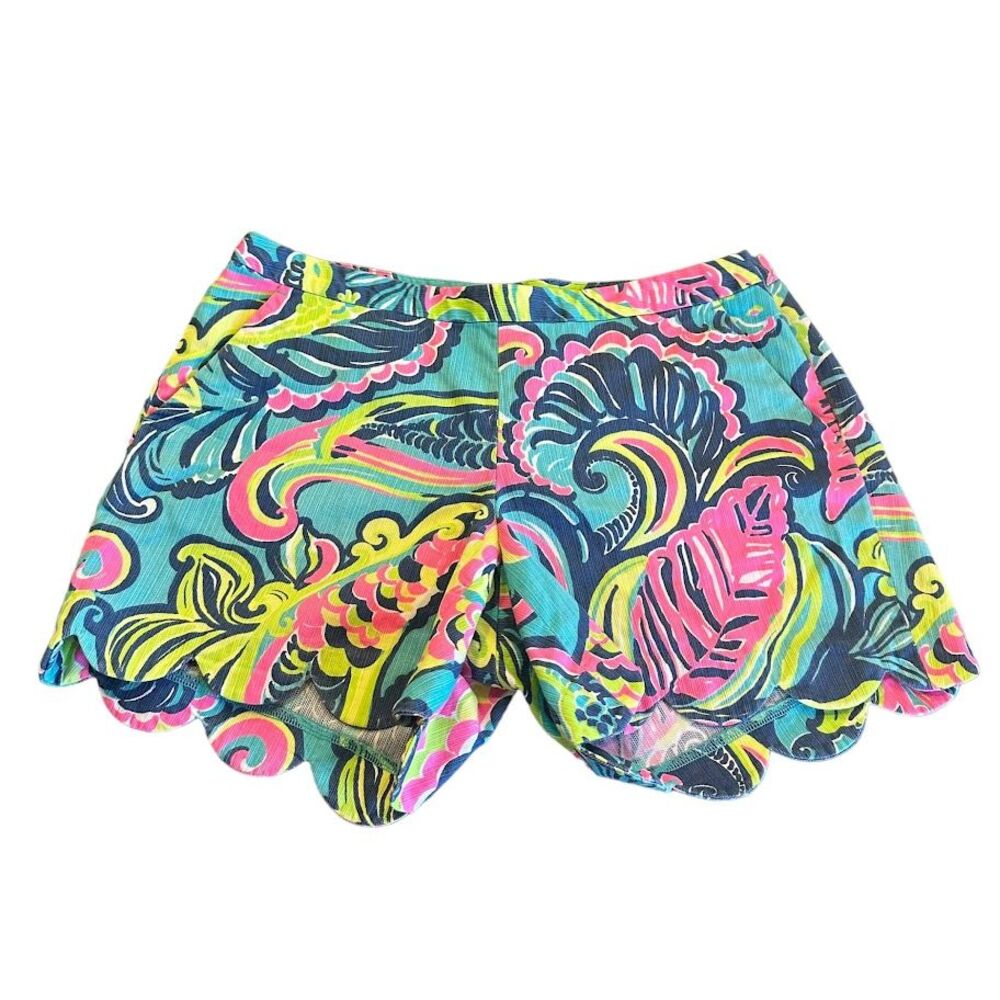 Lilly Pulitzer Private Island Blue Magnolia Scalloped Hem Buttercup Shorts 4‎